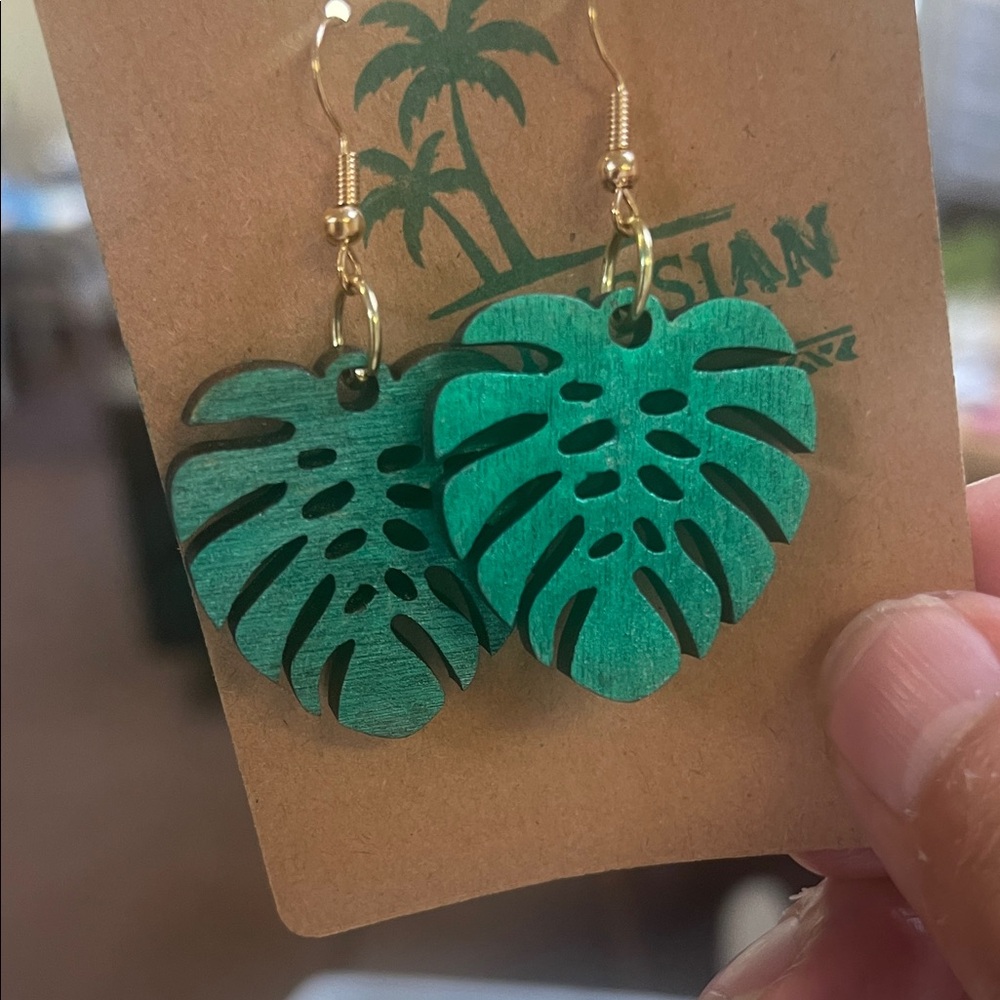 Green Leaf Earrings